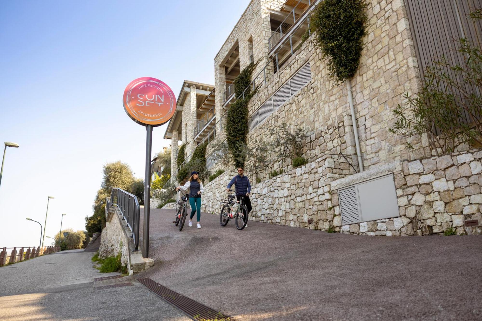 Sunset Residence Brenzone sul Garda Exterior photo