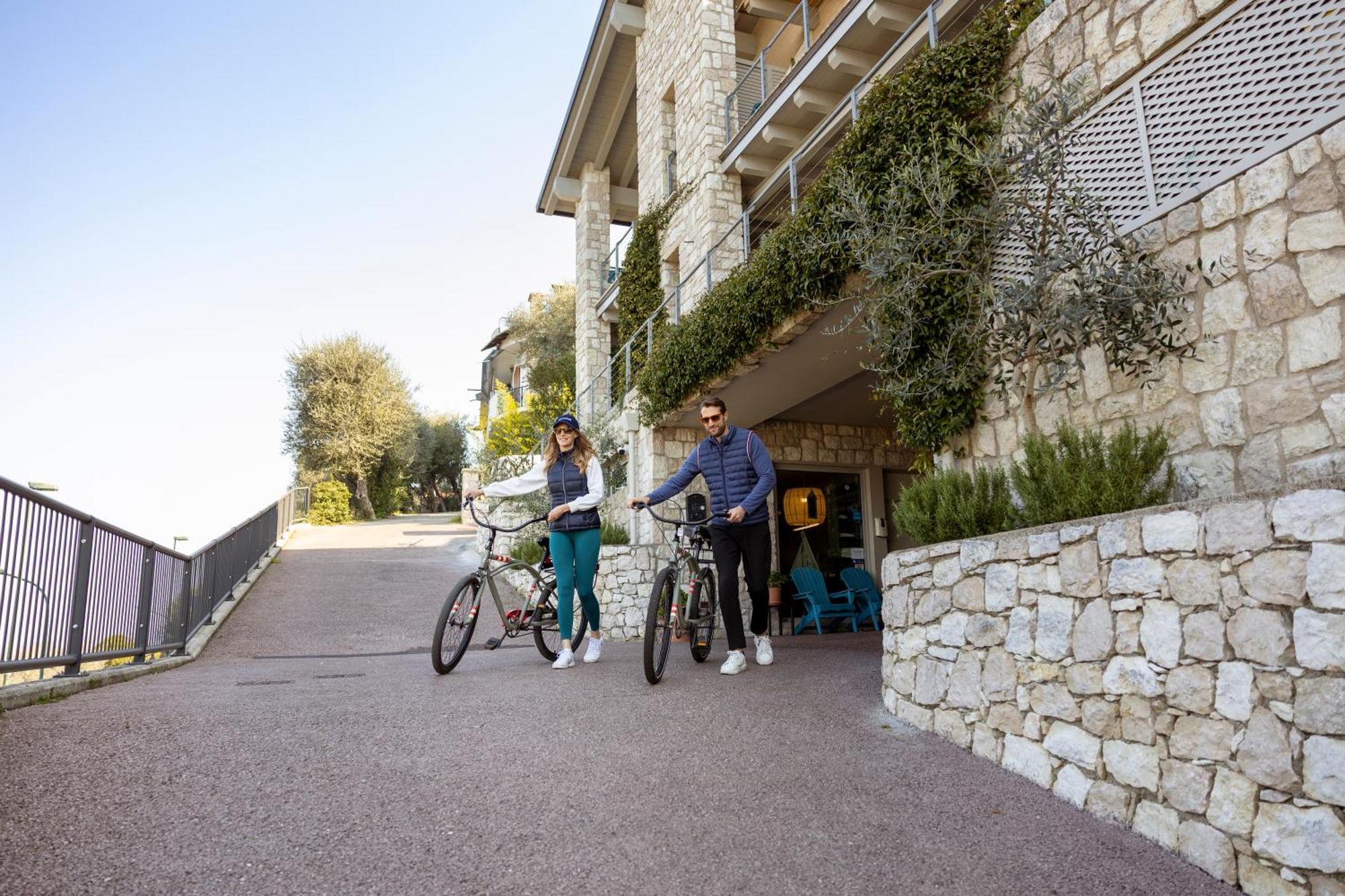 Sunset Residence Brenzone sul Garda Exterior photo